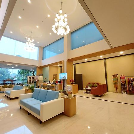 @Hom Premiere Timoho Otel Yogyakarta Dış mekan fotoğraf